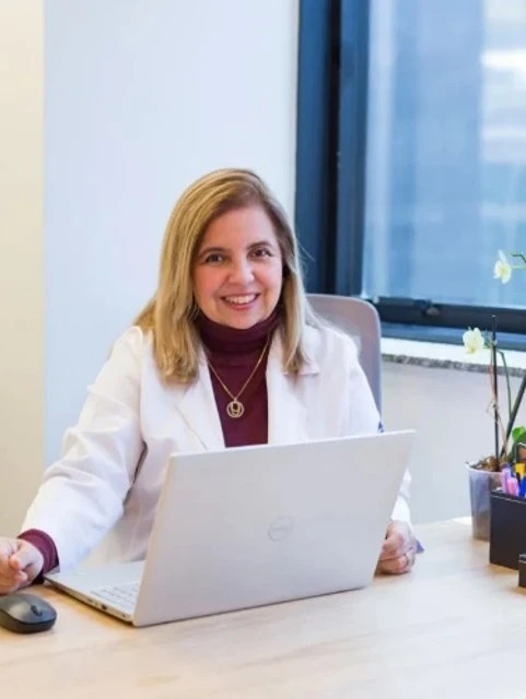 Ms. Debora Sanchez Pinto